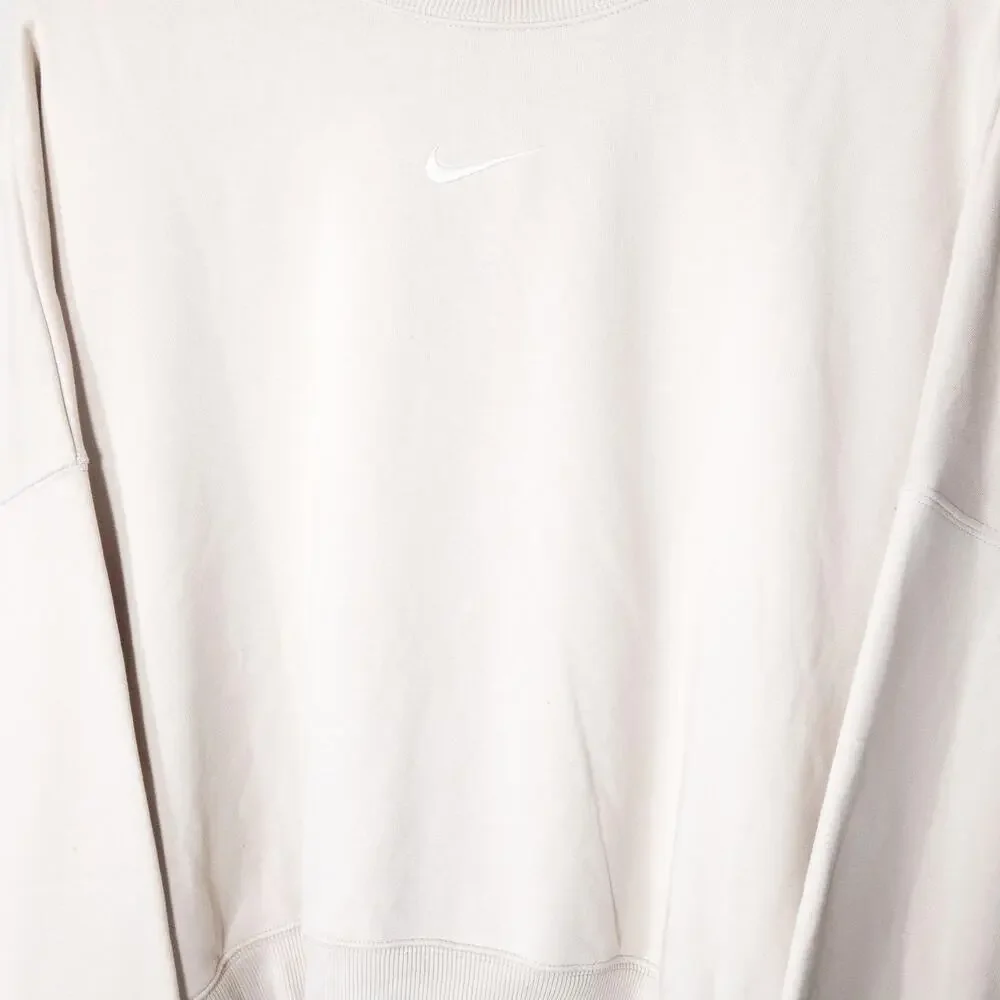 Nike Cropped Oversized Sweatshirt Cream Size XL Sporty Minimal - Picture 4 of 7